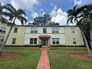 426 NE 77th St Road 4, Miami, FL 33138