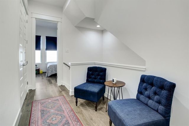 808 Fisher Street D, Houston, TX 77018