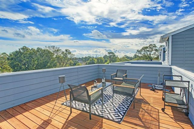 808 Fisher Street D, Houston, TX 77018