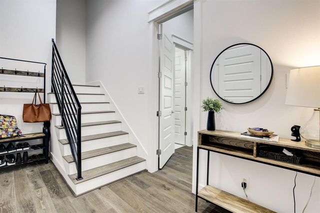 808 Fisher Street D, Houston, TX 77018