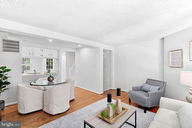 11908 FIELDTHORN CT, Reston, VA 20194