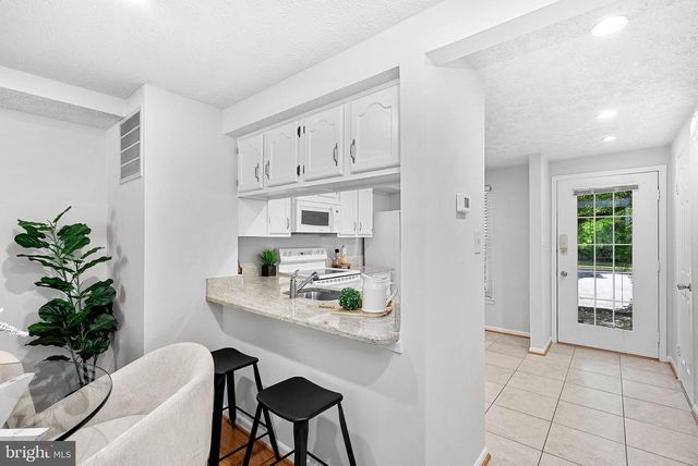 11908 FIELDTHORN CT, Reston, VA 20194