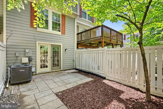11908 FIELDTHORN CT, Reston, VA 20194
