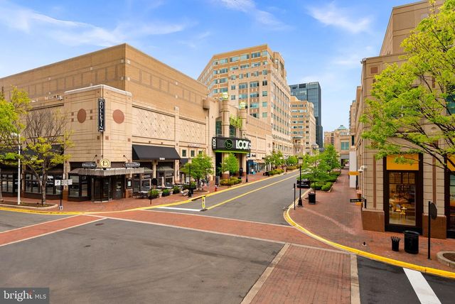 11908 FIELDTHORN CT, Reston, VA 20194