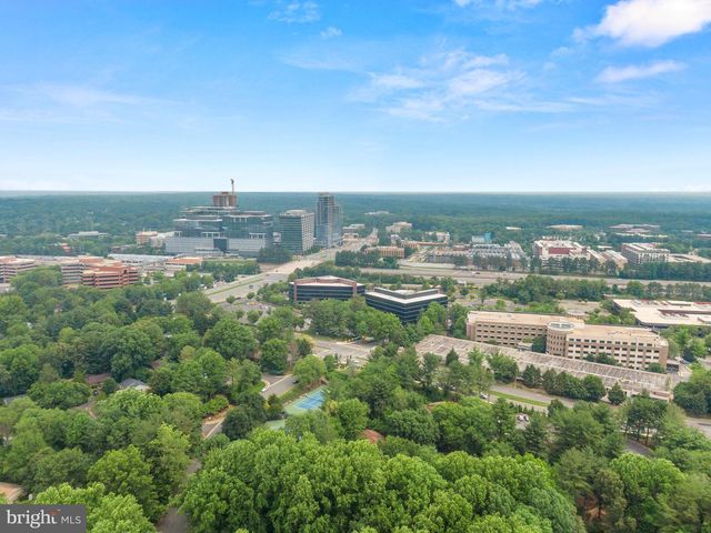 11908 FIELDTHORN CT, Reston, VA 20194