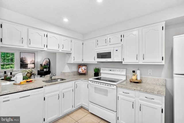 11908 FIELDTHORN CT, Reston, VA 20194
