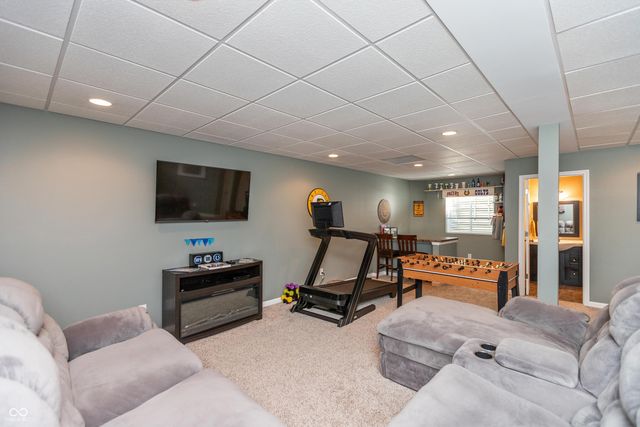 1637 Kilkenny Drive, Avon, IN 46123