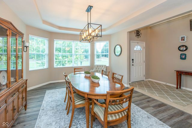 1637 Kilkenny Drive, Avon, IN 46123