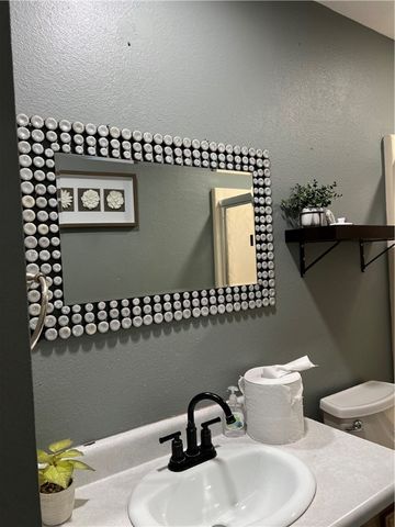 121 E Veterans Parkway, Rogers, AR 72756