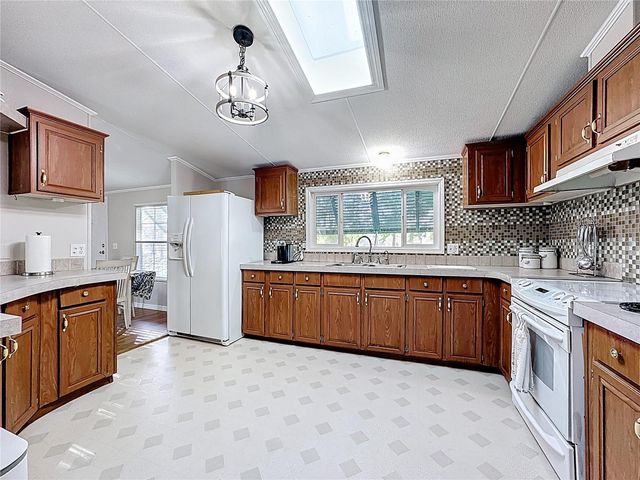 4775 CYPRESS CREEK RANCH ROAD, St Cloud, FL 34771