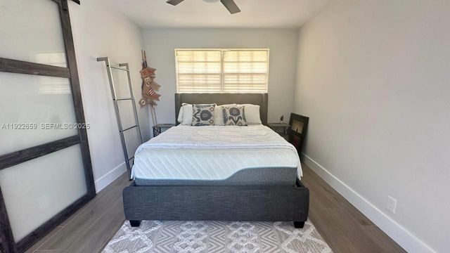 4455 NW 18th Ter, Oakland Park, FL 33309