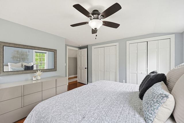 424 Dedham St, Wrentham, MA 02093