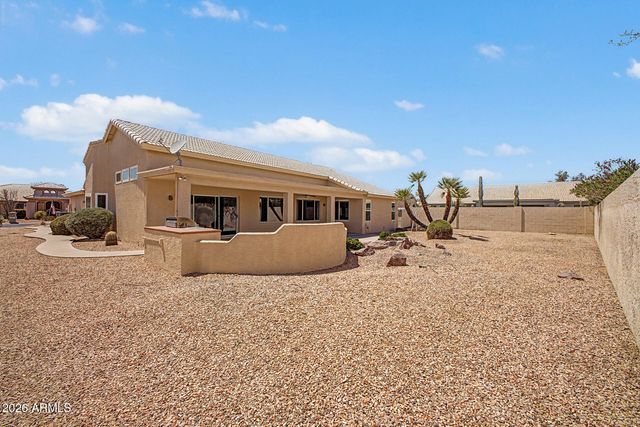 24511 S SADDLETREE Drive, Sun Lakes, AZ 85248
