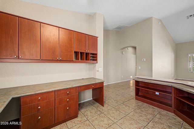 24511 S SADDLETREE Drive, Sun Lakes, AZ 85248