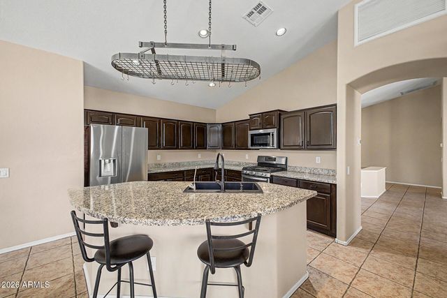 24511 S SADDLETREE Drive, Sun Lakes, AZ 85248