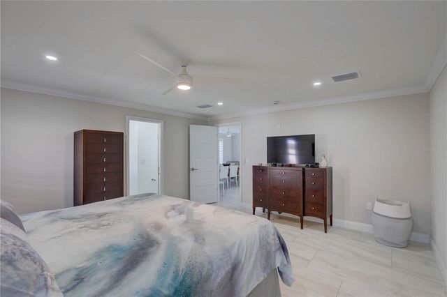 4401 43RD STREET S, St Petersburg, FL 33711