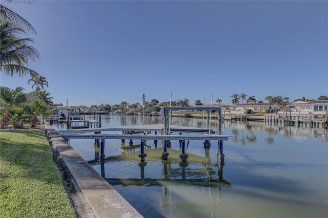 4401 43RD STREET S, St Petersburg, FL 33711