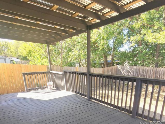 10115 Amber Coral, San Antonio, TX 78245