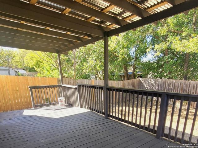 10115 Amber Coral, San Antonio, TX 78245