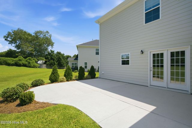 495 Sugar Cove Run, Wilmington, NC 28411
