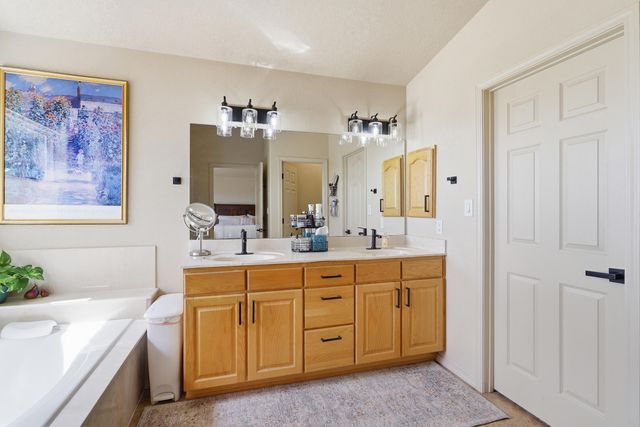9109 Silver Sage Drive NE, Albuquerque, NM 87113