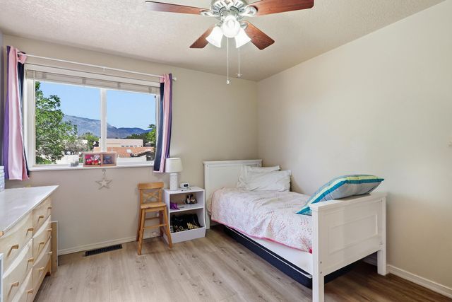 9109 Silver Sage Drive NE, Albuquerque, NM 87113