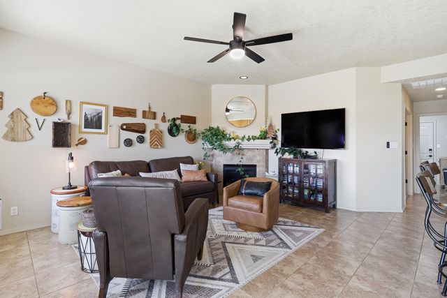 9109 Silver Sage Drive NE, Albuquerque, NM 87113