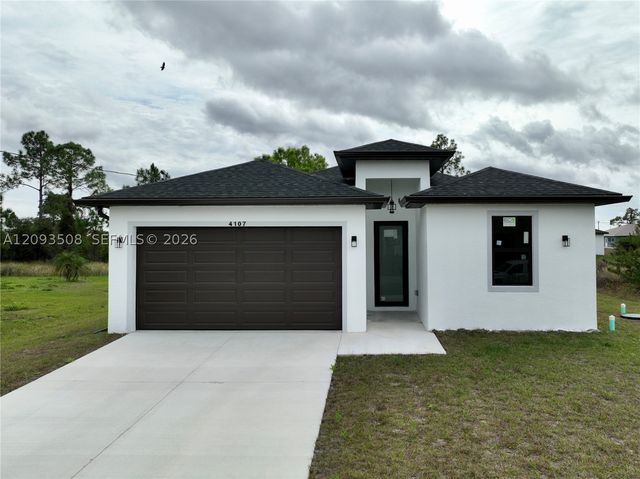 4107 13 st sw, Lehigh Acres, FL 33976