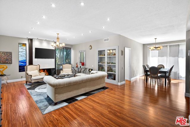 4822 Van Noord Avenue 6, Sherman Oaks, CA 91423