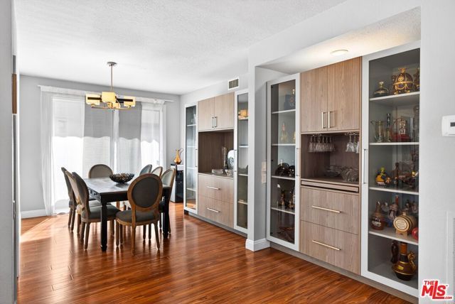 4822 Van Noord Avenue 6, Sherman Oaks, CA 91423