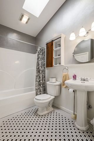 23 Sherwood Dr, Spencer, MA 01562