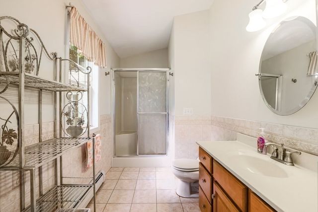 23 Sherwood Dr, Spencer, MA 01562