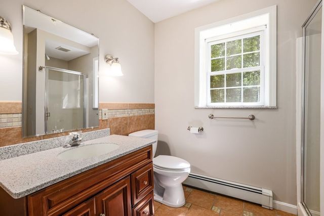 23 Sherwood Dr, Spencer, MA 01562