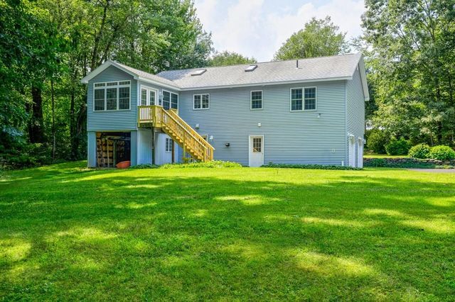 23 Sherwood Dr, Spencer, MA 01562