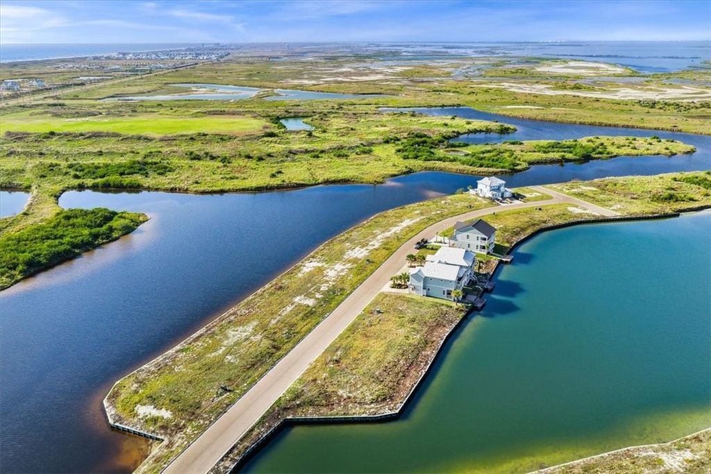109 Laguna Isles Dr, Port Aransas, TX 78373 — photo 5