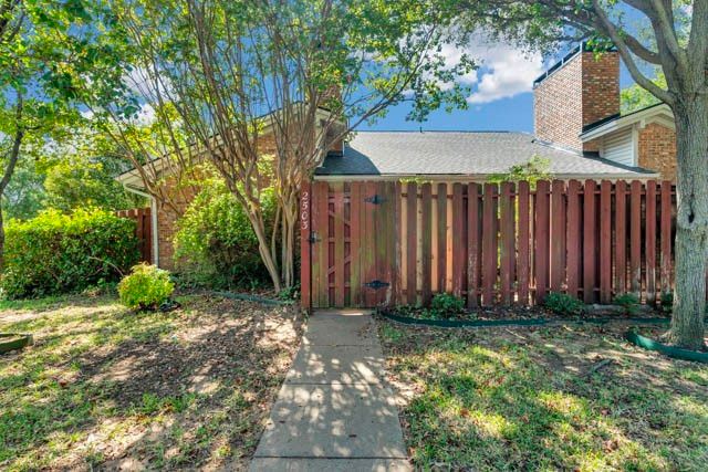 2503 Shady Ridge Drive, Bedford, TX 76021