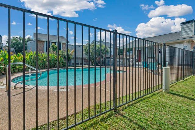 2503 Shady Ridge Drive, Bedford, TX 76021