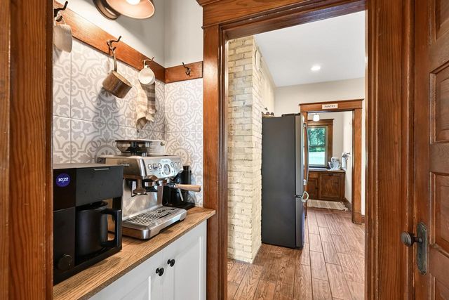 W314S4237 Highway 83, Waukesha, WI 53189