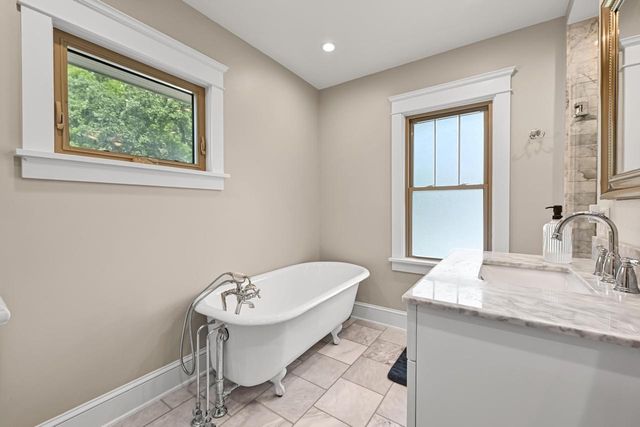 W314S4237 Highway 83, Waukesha, WI 53189