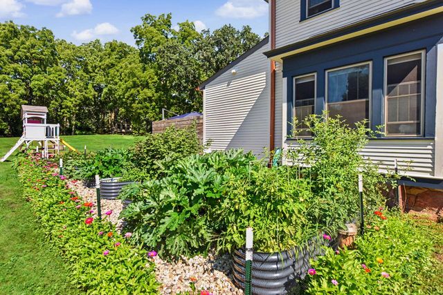 W314S4237 Highway 83, Waukesha, WI 53189