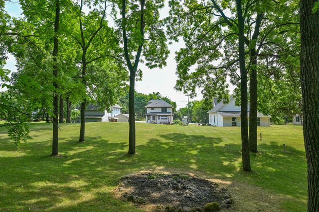 W314S4237 Highway 83, Waukesha, WI 53189
