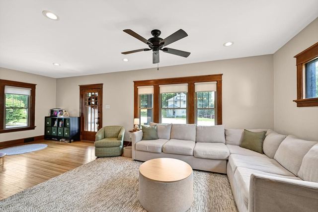 W314S4237 Highway 83, Waukesha, WI 53189