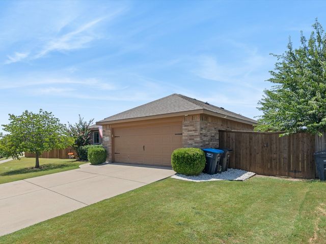 4517 Rockmill Trail, Fort Worth, TX 76179