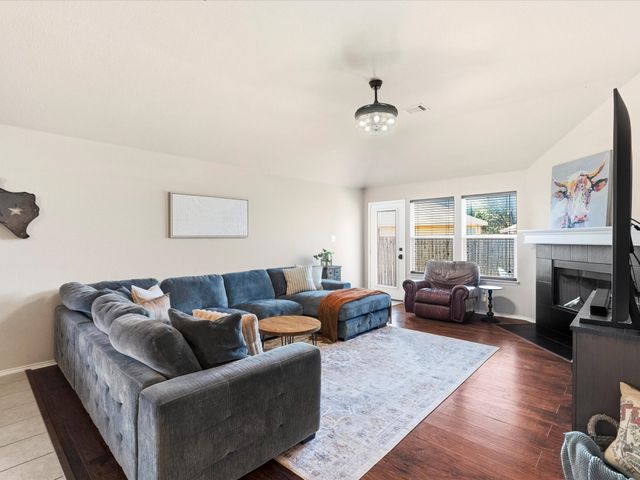 4517 Rockmill Trail, Fort Worth, TX 76179