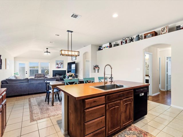 4517 Rockmill Trail, Fort Worth, TX 76179