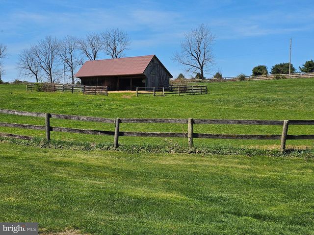 196 HIDEAWAY DR, Quarryville, PA 17566