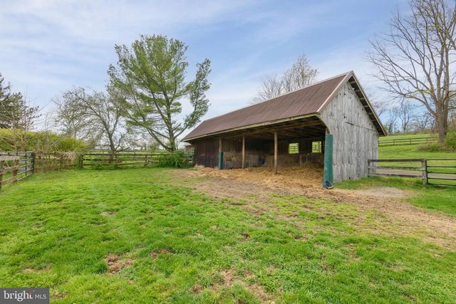 196 HIDEAWAY DR, Quarryville, PA 17566