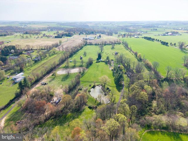 196 HIDEAWAY DR, Quarryville, PA 17566