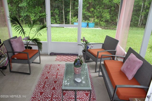 10545 MAIDSTONE COVE Drive, Jacksonville, FL 32218
