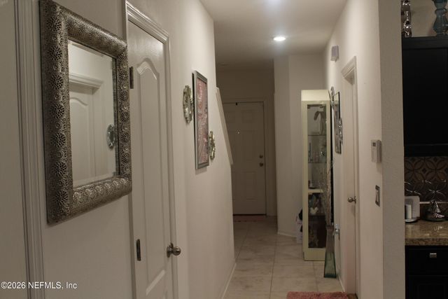10545 MAIDSTONE COVE Drive, Jacksonville, FL 32218